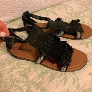 Minnetonka fringe sandals